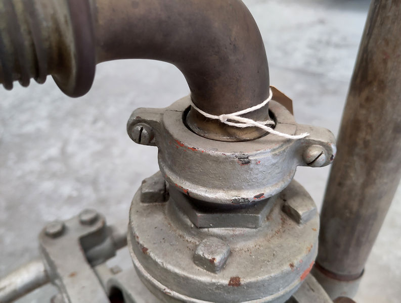 Datei:1080 Pumpen3.jpg
