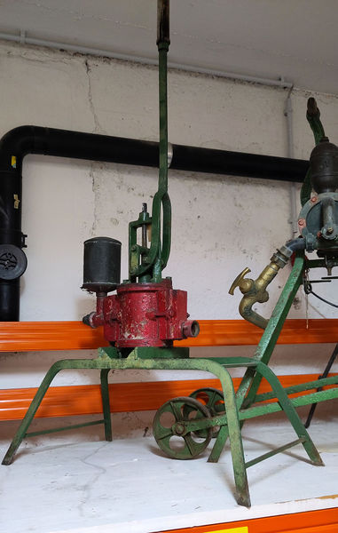 Datei:804 Pumpen3.jpg