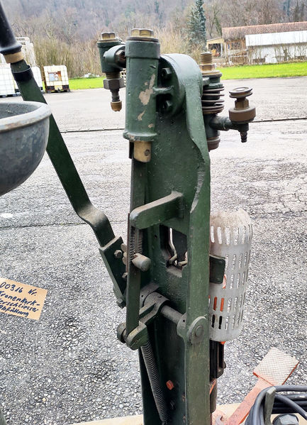 Datei:1071 Fueller2.jpg